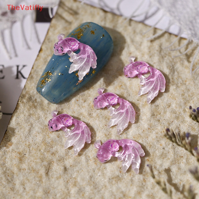 Bộ 50 Phụ Kiện Trang Trí Móng Tay 3D Hình Cá Vàng Lấp Lánh