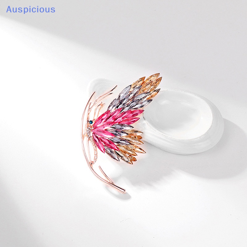 Ghim Cài Áo Hình Bướm Đính Pha Lê Màu Gradient Phong Cách Pháp Thanh Lịch