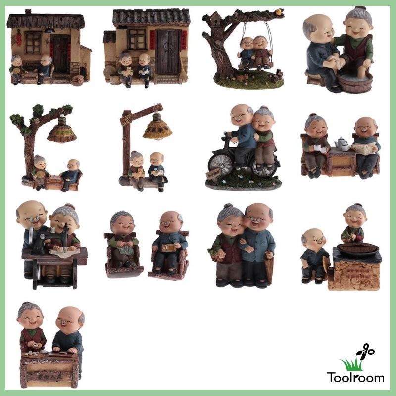 [Toolroom] Tượng Cặp Đôi Lớn Tuổi Rửa Chân Trang Trí Nhà Cửa