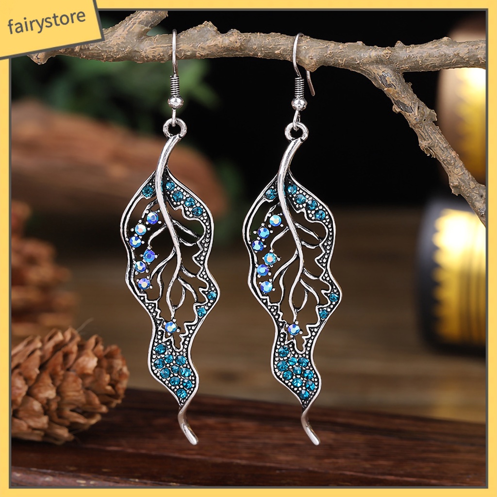 1 Đôi Bông Tai Hình Chiếc Lá Đính Đá Sáng Tạo Dành Cho Nữ