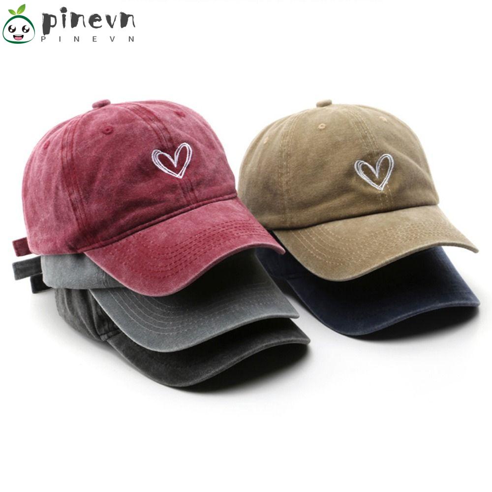 Mũ Lưỡi Trai Thêu Hình Trái Tim Phong Cách Vintage