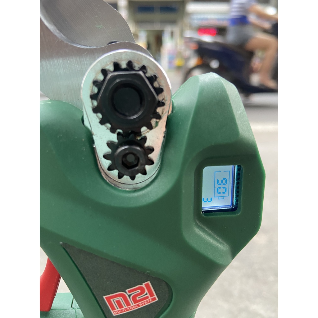 Kéo Cắt Cành Pin 21v Dekton kích thước cắt từ 25mm/ đến 30mm /M21-MCC30/Motor Brushless/CHÍNH HÃNG GIÁ TỐT SỈ LẺ MÁY MÓC