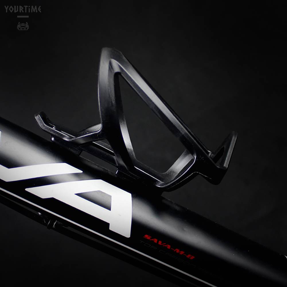 Bình Nước Thể Thao 650ML Kèm Giá Đỡ Tiện Lợi