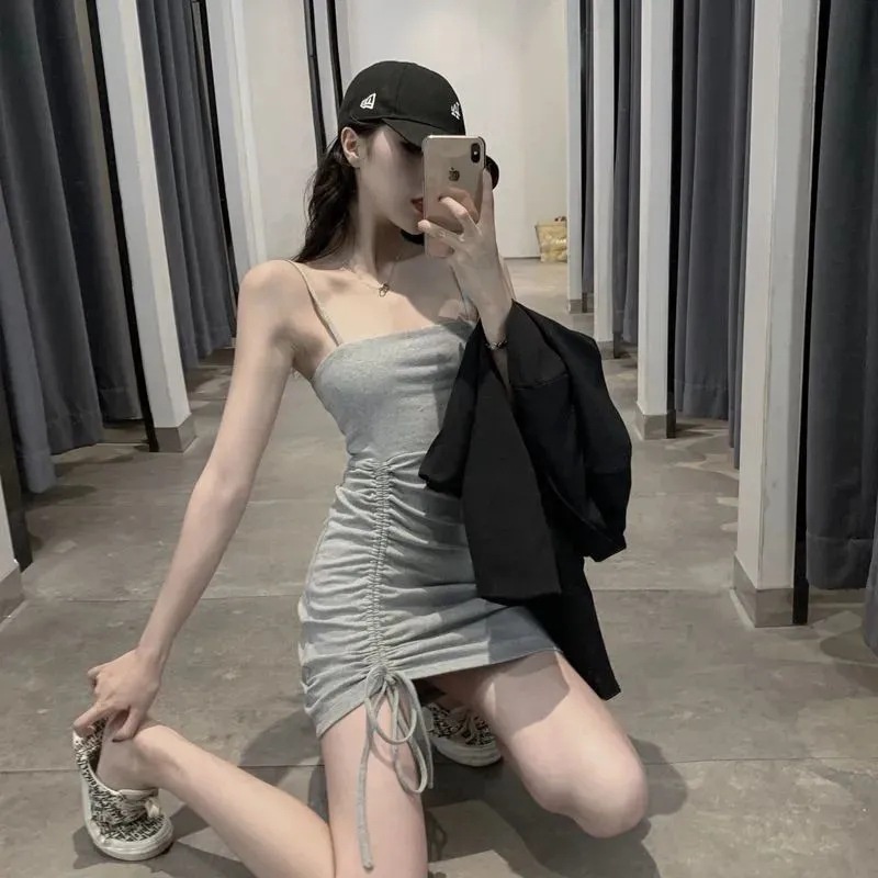 Đầm Ngắn Hai Dây Màu Đen Quyến Rũ Thời Trang Hè 2023 Cho Nữ