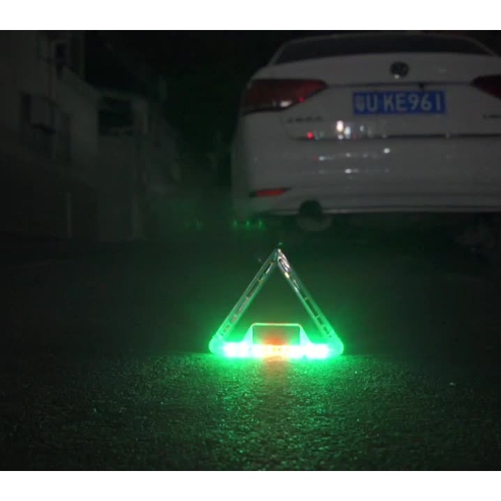 Đèn cảnh báo tam giác năng lượng mặt trời