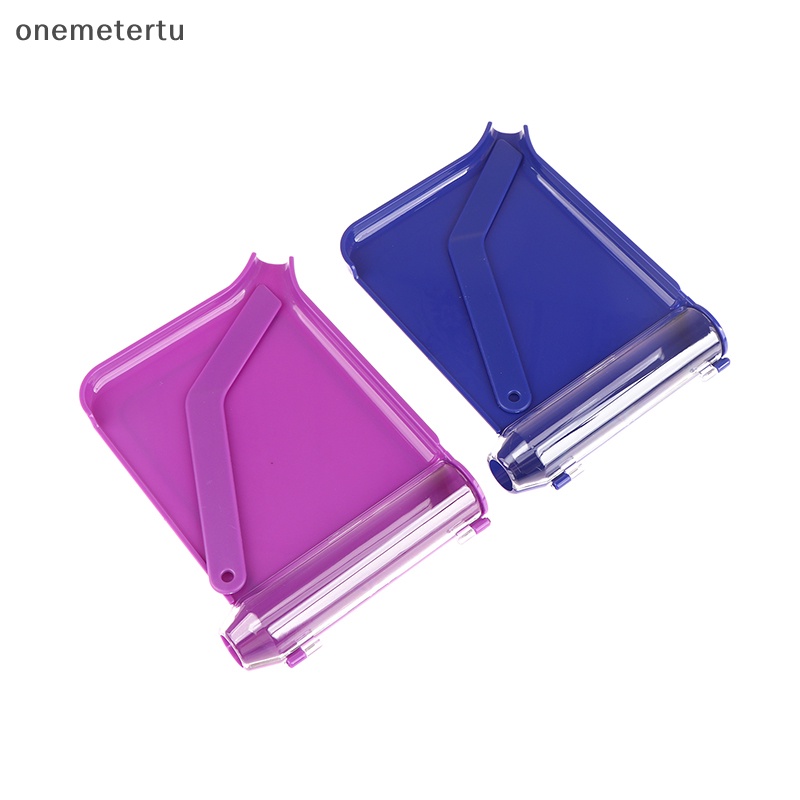 1 Khay Nhựa Đựng Thuốc Viên Kèm Thìa Đếm Tay Phải Tiện Dụng