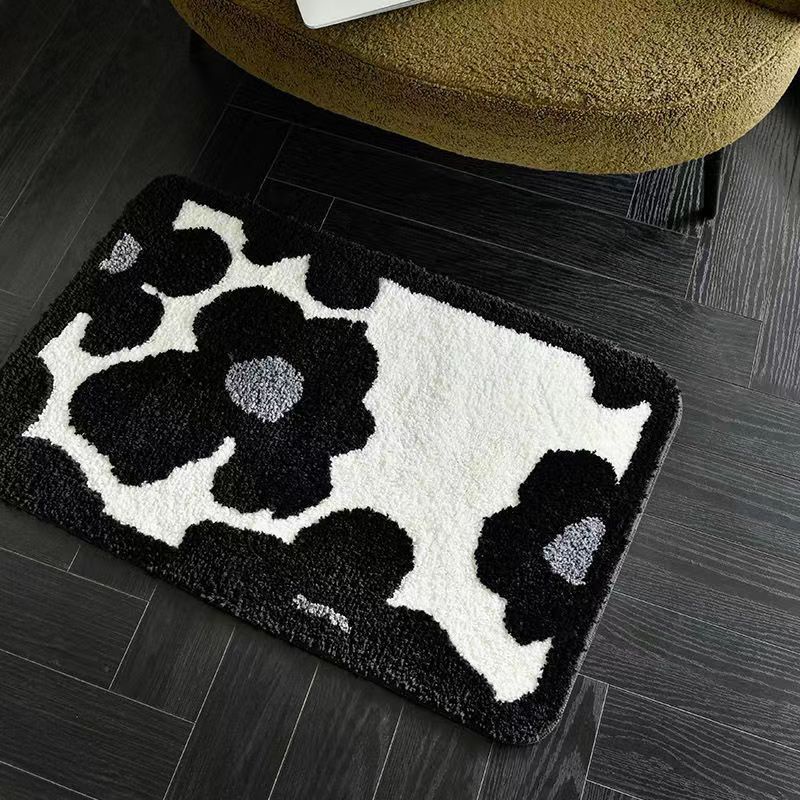 Thảm Chùi Chân Lông Nhung Thấm Hút Cao Chống Trượt Họa Tiết Hoa Trắng Đen Đơn Giản
