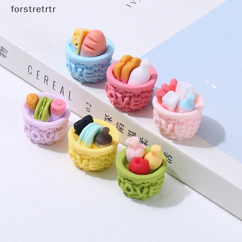 Giỏ Bánh Mì Đồ Chơi Cho Nhà Búp Bê