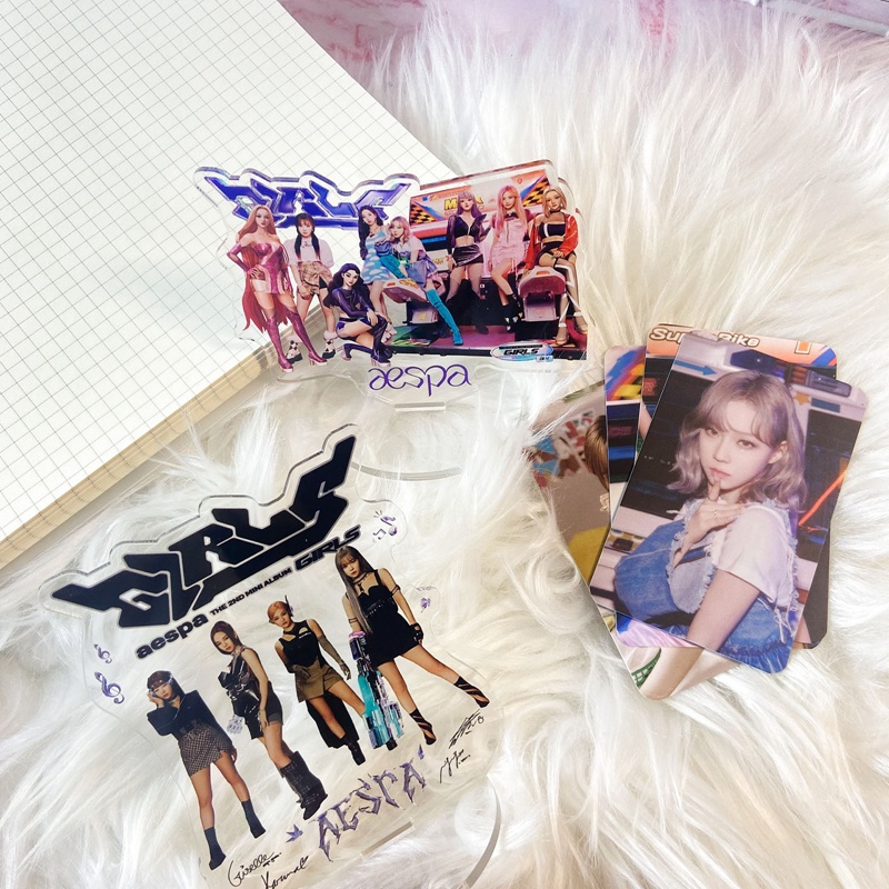 Giá Đỡ Mô Hình Nhân Vật Aespa Bằng Acrylic Độc Đáo Trang Trí Bàn Làm Việc