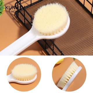 Kunhev bàn chải tắm mát xa lưng cán dài tiện dụng