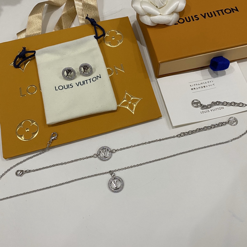 Bông Tai Bằng Thép Titan Hình Chữ lv Thời Trang Cho Nữ