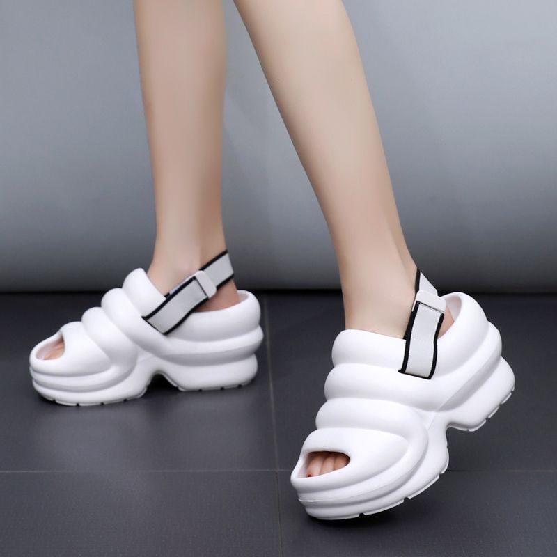Wedge heel women's slippers / sandals dual-use shoes phong cách mới thick-soled all-match slipp tinh tế