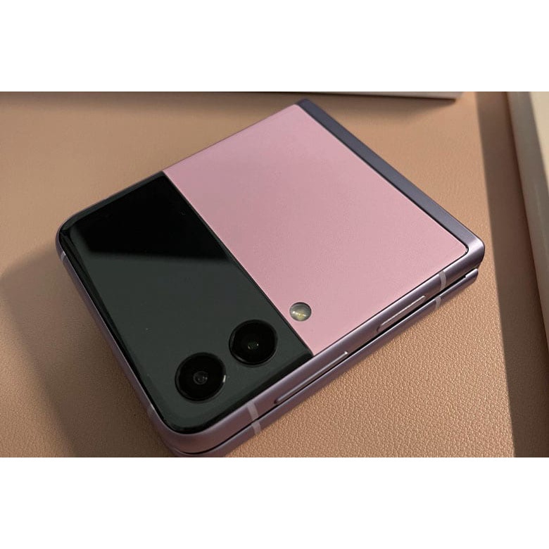 [CỰC SỐC] Điện Thoại Samsung Galaxy Z flip 3 - Hàng Chính Hãng, Bảo Hành 12 tháng, 15 Ngày Đổi Trả [SỐ LƯỢNG CÓ HẠN] | BigBuy360 - bigbuy360.vn