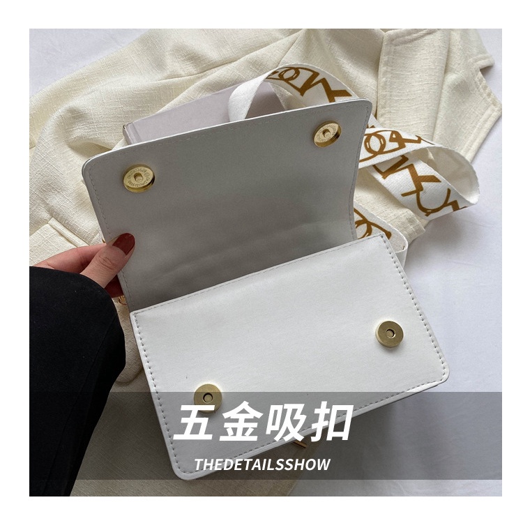 Ba Lô Đeo Vai Hình Vuông Nhỏ Thêu Nổi Họa Tiết Kim Cương Phong Cách Cổ Điển Thời Trang Cho Nữ 2023