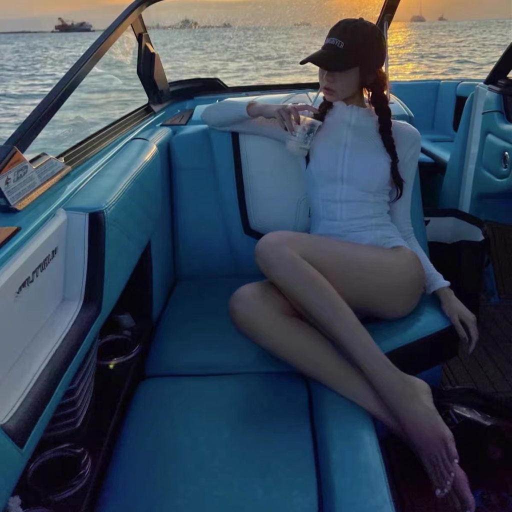 Đồ Bơi Một Mảnh Tay Dài Chống Nắng Màu Trơn Thời Trang Dành Cho Nữ