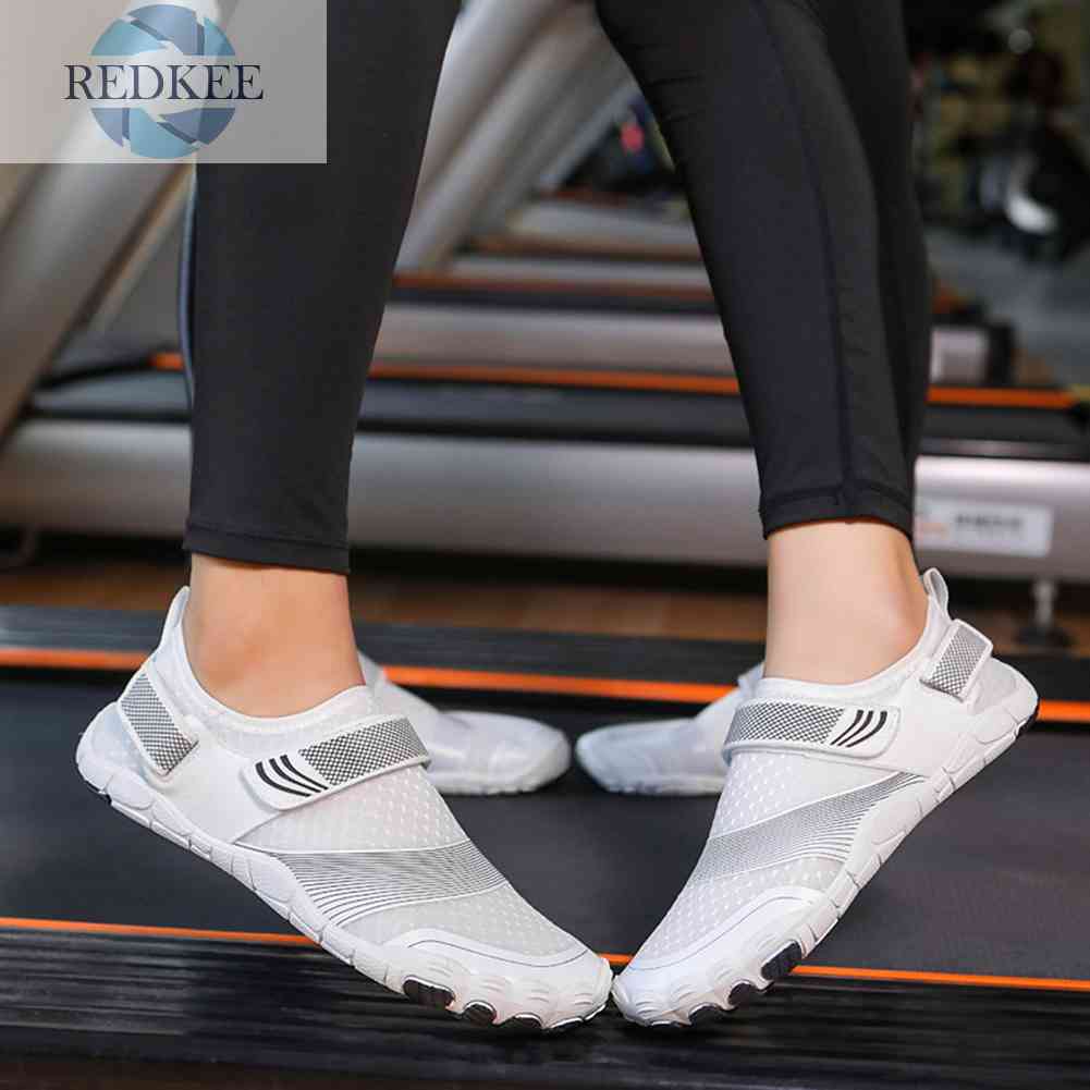 Giày Thể Thao Thoáng Khí Chống Mòn Thời Trang Cho Nam Nữ
