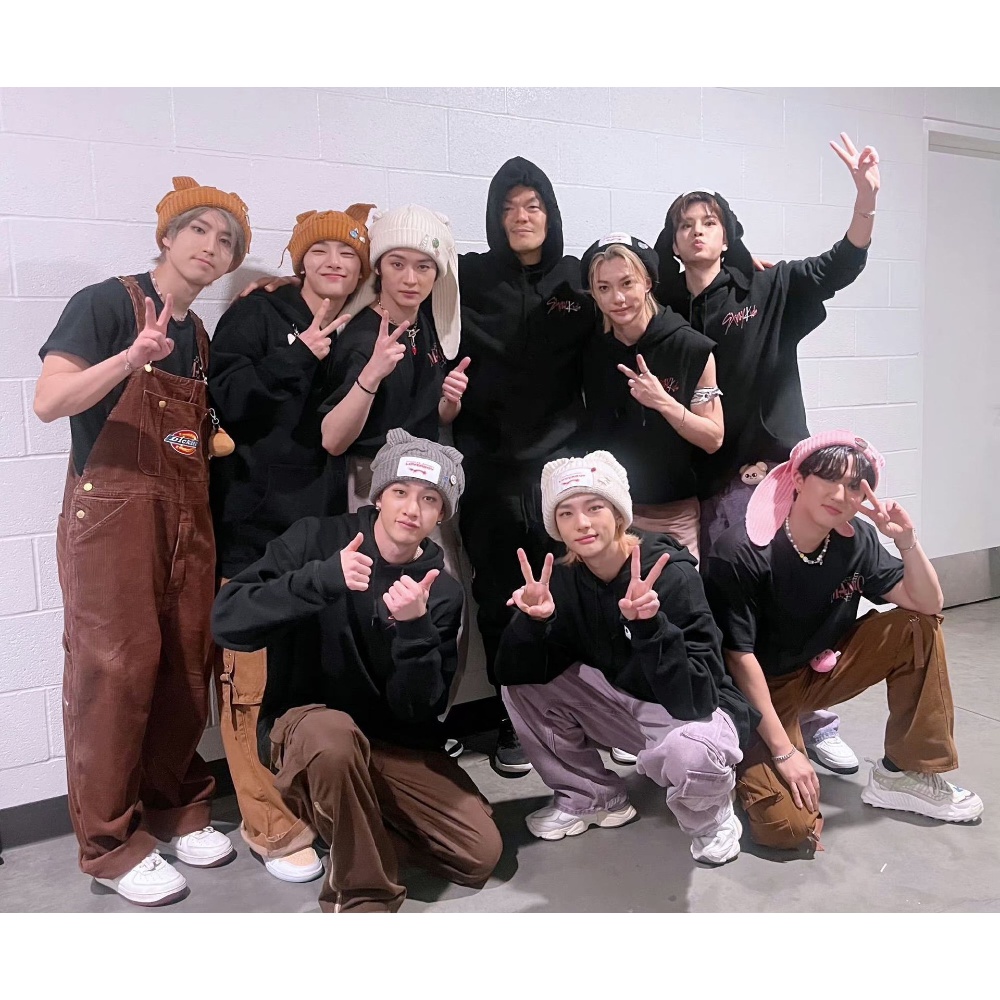 Mũ Len Dệt Kim Màu Trơn Thiết Kế Tai Mèo Thời Trang Kpop StrayKids BLACKPINK