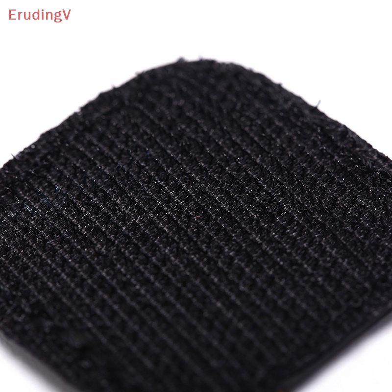 Huy Hiệu Sinh Tồn Ngoài Trời Hình Móc Chữ Thập Bằng pvc Màu Đỏ 4X4Cm