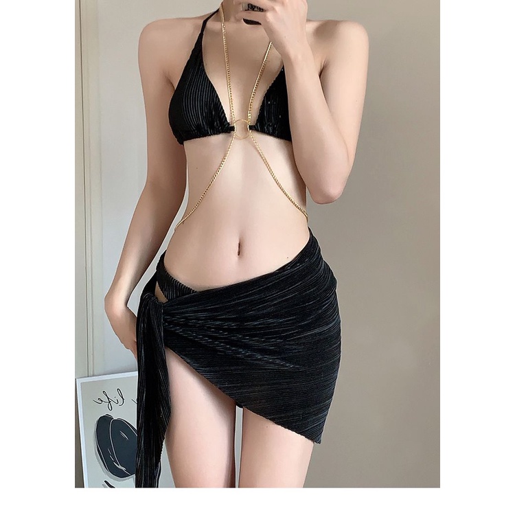 Bộ Đồ Bơi Bikini Ba Mảnh Màu Đen Phối Dây Xích Quyến Rũ Cho Nữ