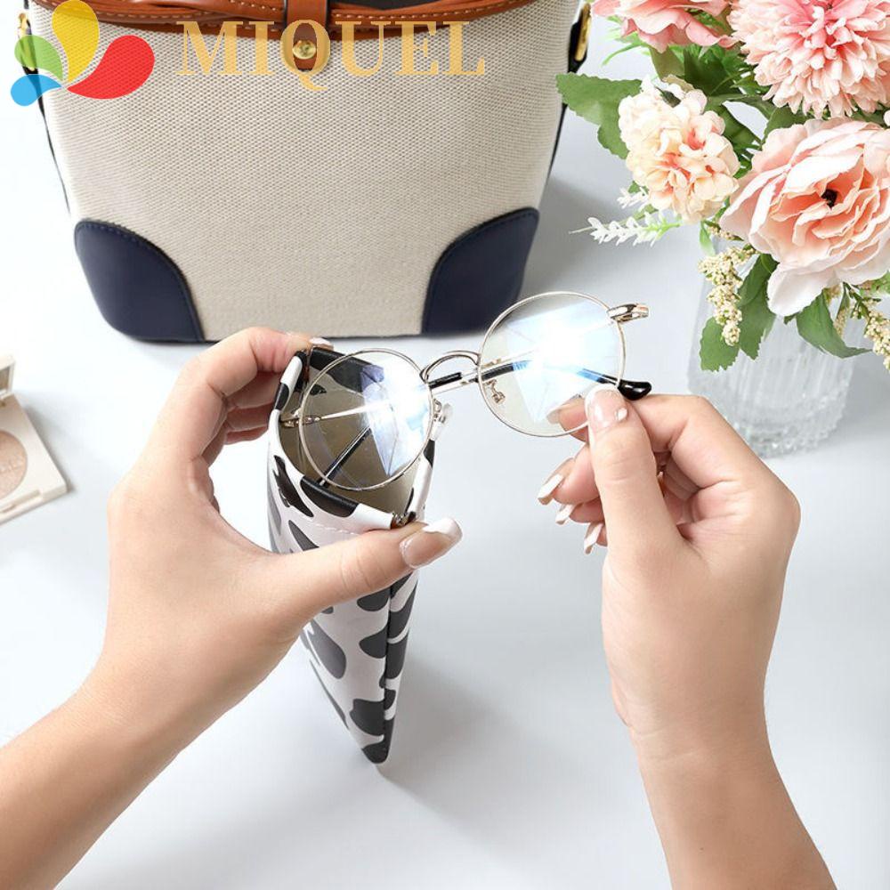 Hộp Đựng Mắt Kính Bằng Da Họa Tiết Bò Sữa Đóng Kín Tự Động Cho Nam Và Nữ Ốp