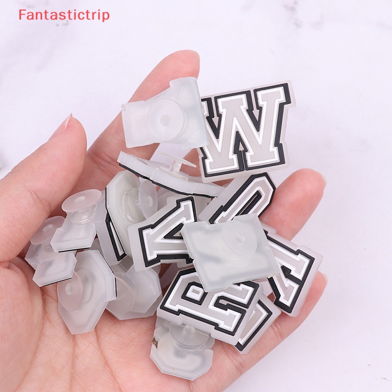 Khóa Chữ Cái A-Z Bằng Nhựa PVC Phát Sáng Dùng Trang Trí Giày Độc Đáo Mới