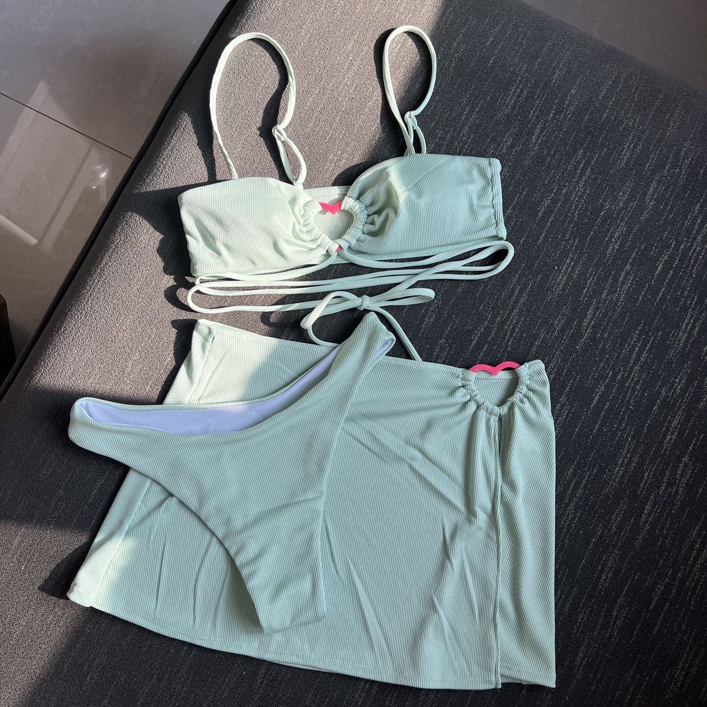 Bikini Ba Mảnh Màu Trơn Phong Cách Mới Cho Nữ