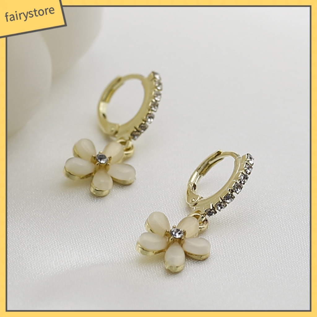 1 Đôi Bông Tai Hình Hoa Đính Đá Opal Nhân Tạo Phong Cách Hàn Quốc Dành Cho Nữ