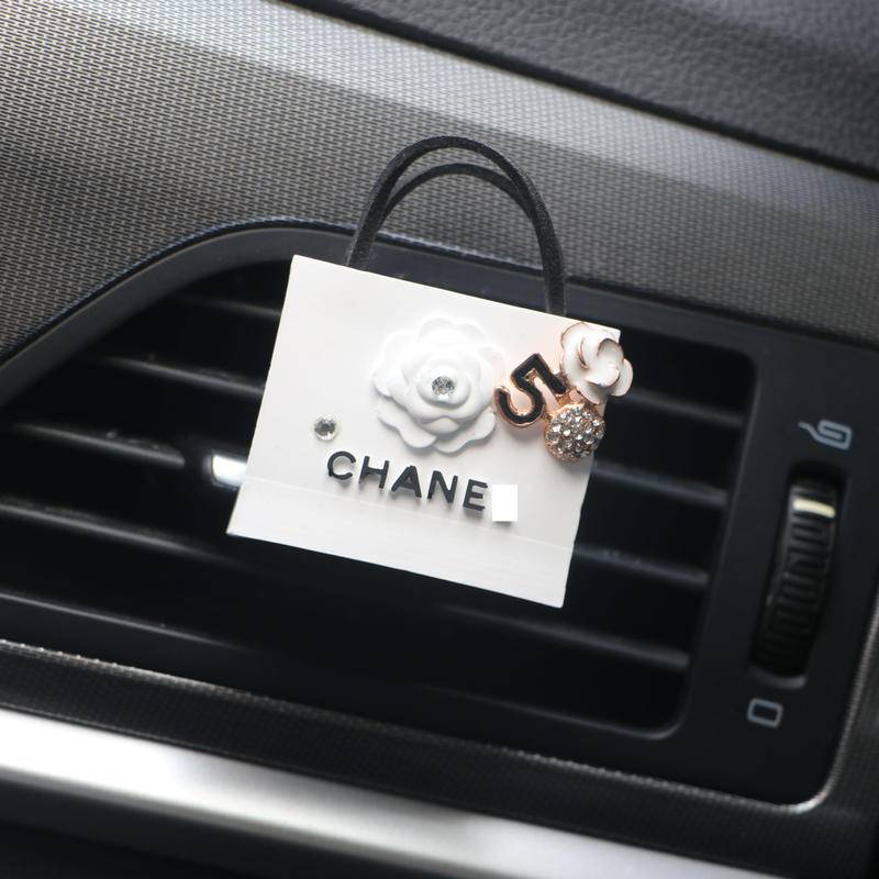 Phụ Kiện Khuếch Tán Tinh Dầu Nước Hoa Xe Hơi Hình Hoa Sơn Trà Túi Xách Thời Trang Làm Từ Thạch Cao Thơm