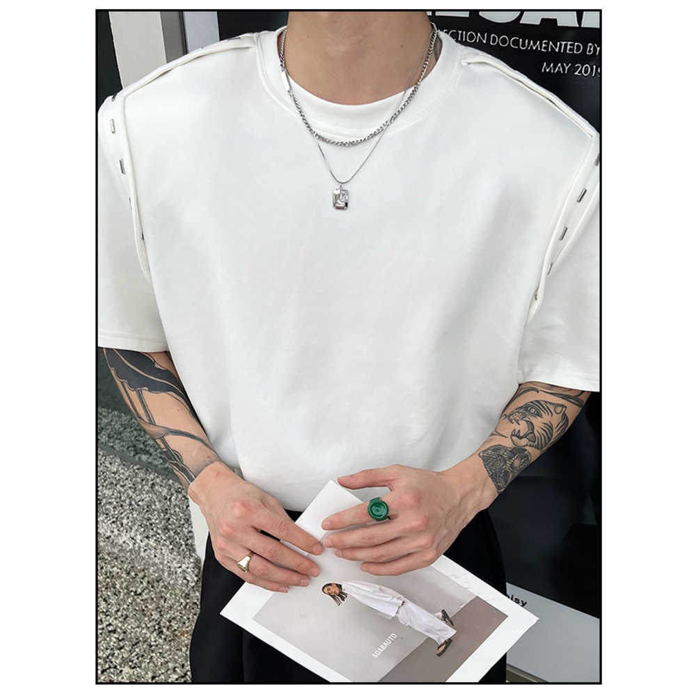 [Love Wearing Help] Áo Thun Tay Ngắn Có Đệm Vai Cảm Giác Kim Loại Trang Trí Phong Cách Hàn Quốc ins Xu Hướng Niche Cho Nam