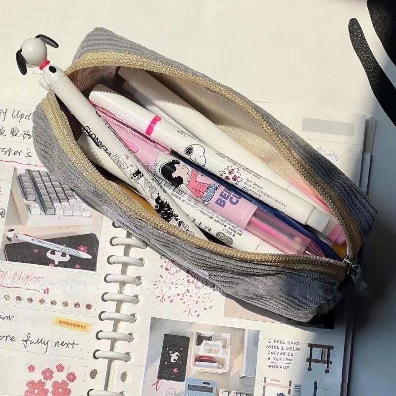 Bóp Viết Vải Nhung Kẻ Hình Cá Mập Dễ Thương