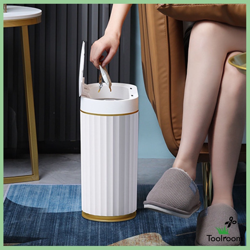 Thùng Rác Cảm Ứng Lớn Không Chạm Có Nắp Đậy