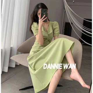 DannieWan váy Đầm váy nữ sang chảnh Những chiếc v mới mùa hè có vòng eo cao toát lên những chữ a gầy A22M1VC