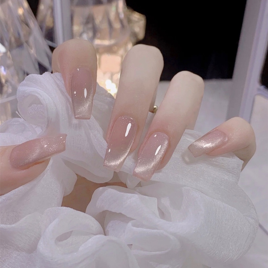 Hình ảnh của cô ấy có hình ảnh của cô ấy