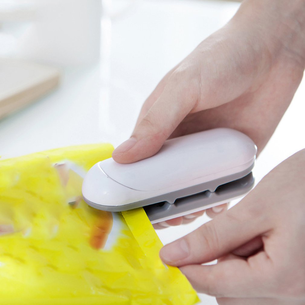 =Christmas=Mini Food Sealing Machine Portable Plastic Handheld Thermal Vacuum Sealing