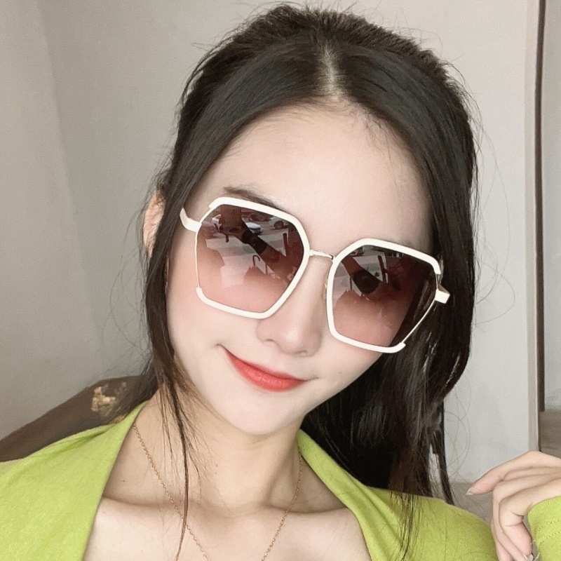 Kính Mát Gọng Vuông Màu Gradient Thời Trang Hàn Quốc Cho Nữ