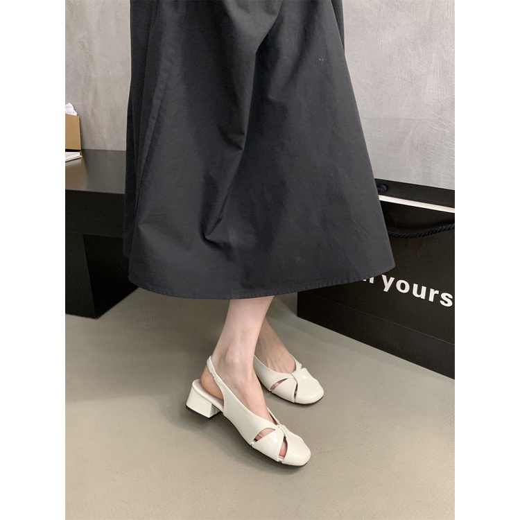 Sandal Đế Thấp 3cm Chất Liệu Cao Su PU Cho Nữ