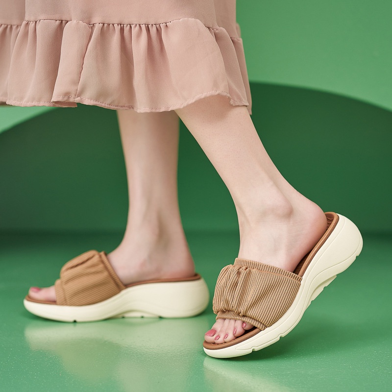 Dép Sandal Thể Thao Đế Dày Chống Trượt Thoải Mái Mới Cho Nữ