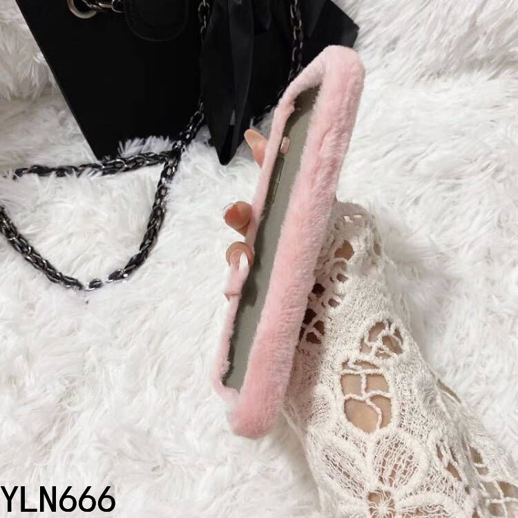 Ốp Điện Thoại Lông Nhung Màu Hồng Cho Iphone 14 PRO MAX 13 PRO MAX 12 11 PRO MAX 12 Mini 13 Mini X Xs MAX Xr 6 6S 7 8 14 PLUS