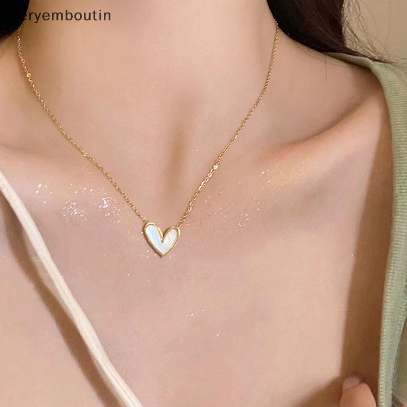 Vòng cổ Mặt Hình Trái Tim Vỏ Sò Màu Vàng Kim Đơn Giản Thời Trang Cho Nữ