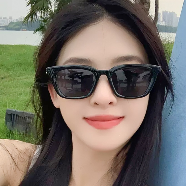 Kính Mát Gọng Vuông Nhiều Màu Sắc Thời Trang Unisex