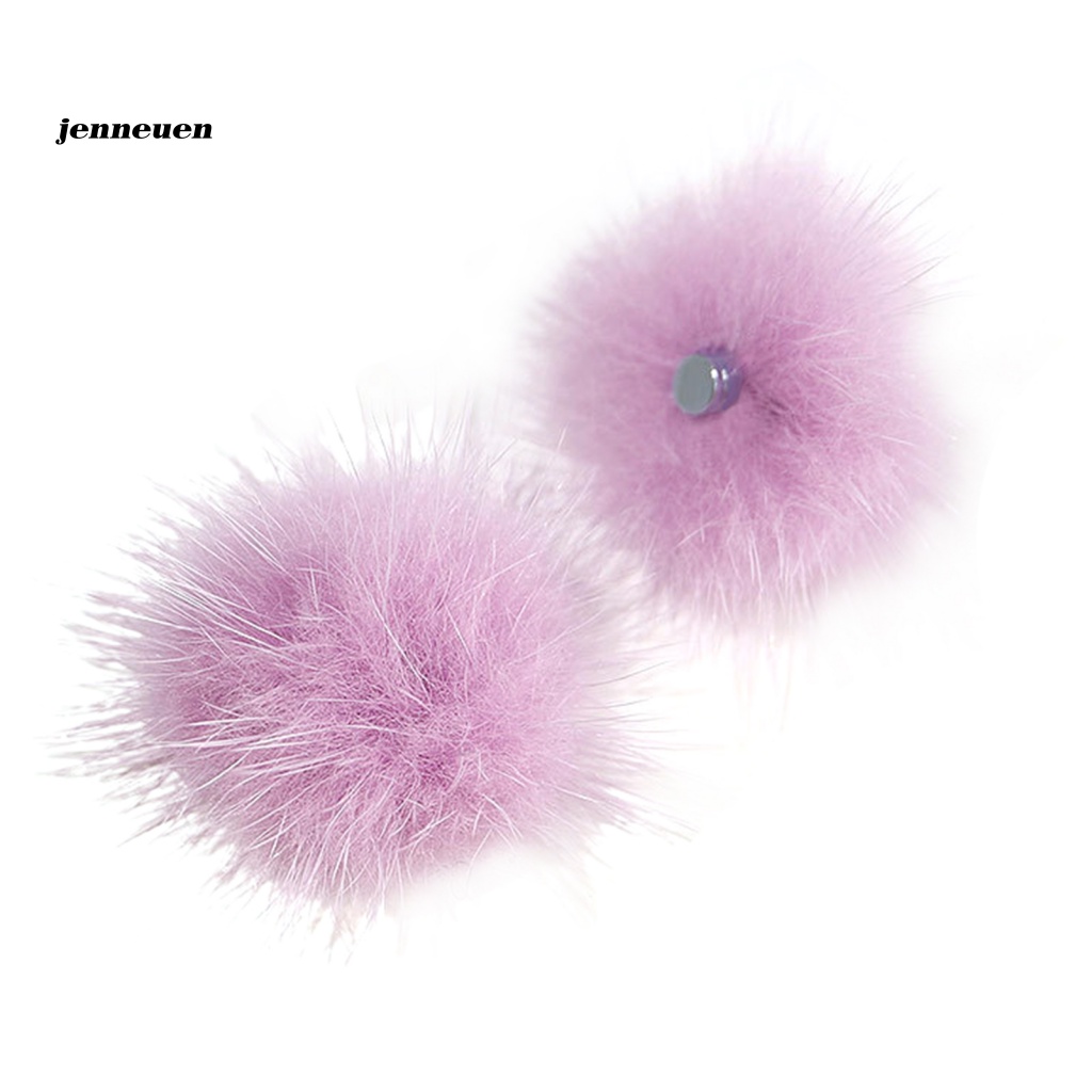 Hộp Phụ Kiện Banh Lông Nhiều Màu Sắc Dùng Trang Trí Móng Tay Nghệ Thuật