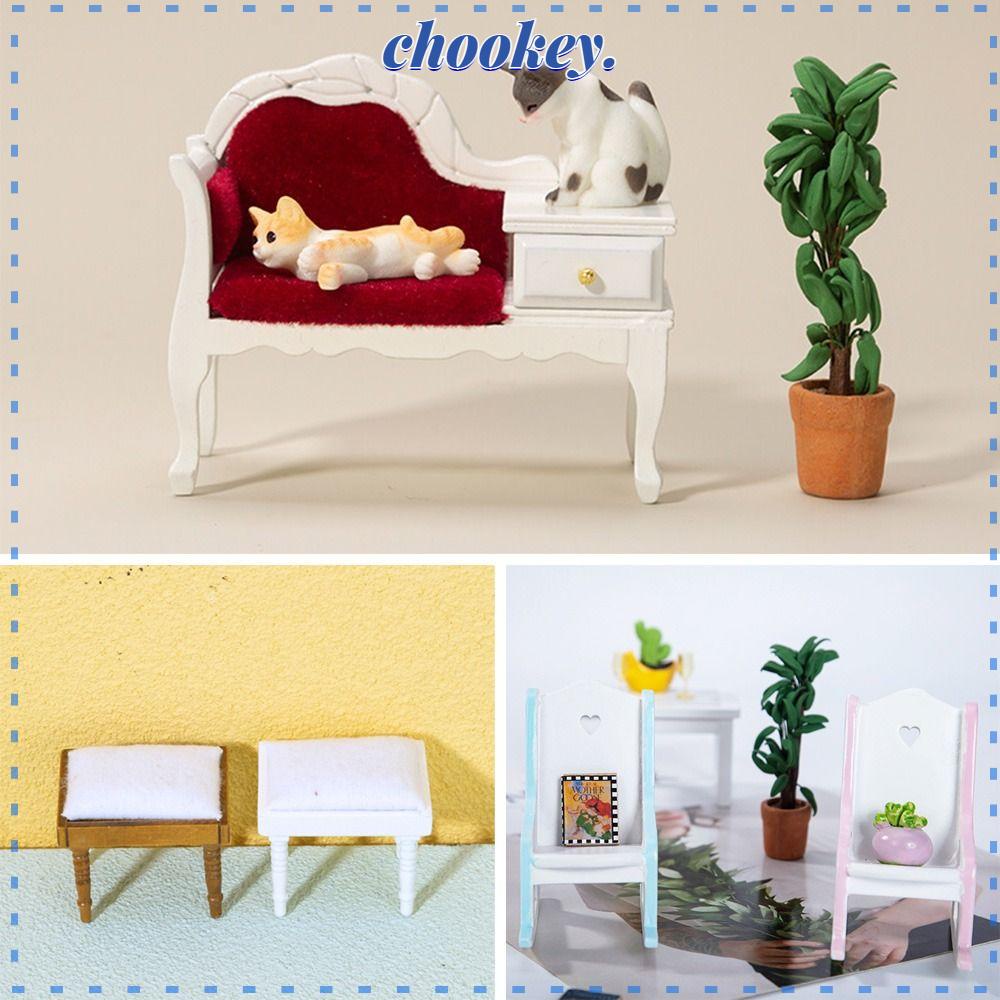 Bàn Gỗ Mini Tỉ Lệ 1 / 12 Dùng Trang Trí Nhà Búp Bê