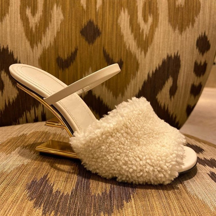 Dép Cao Gót Da Lộn Mũi Vuông size 34-40