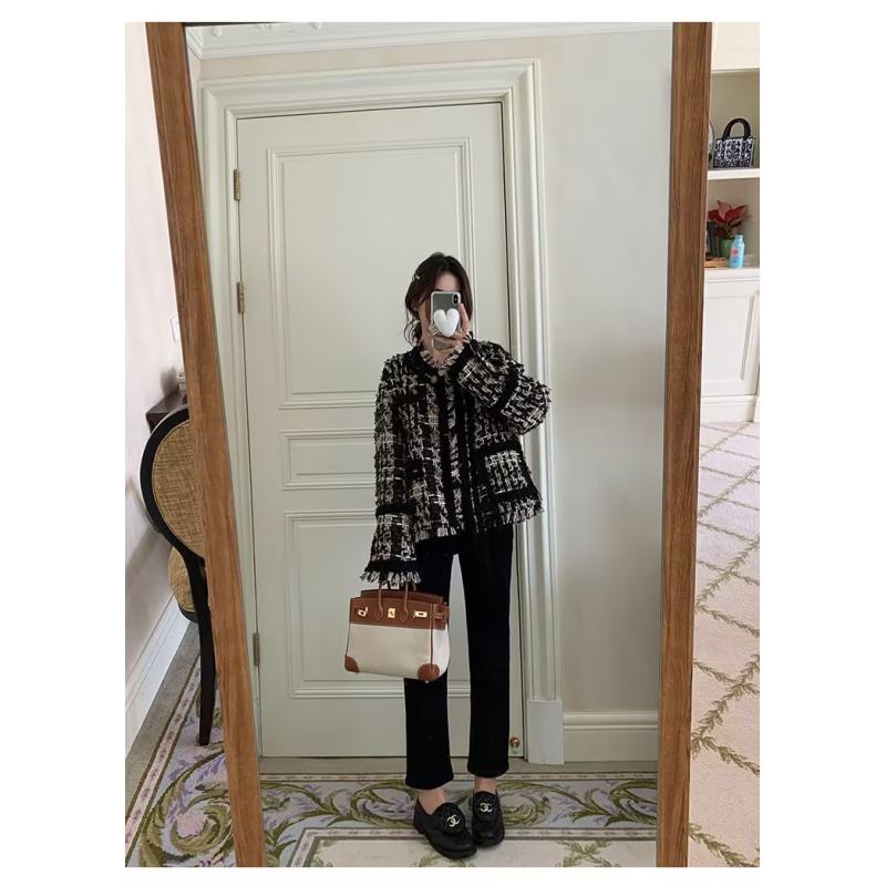 Áo Khoác Dáng Ngắn Phối Tua Rua Màu Vàng Đen Thời Trang Xuân Thu Cao Cấp Cho Nữ