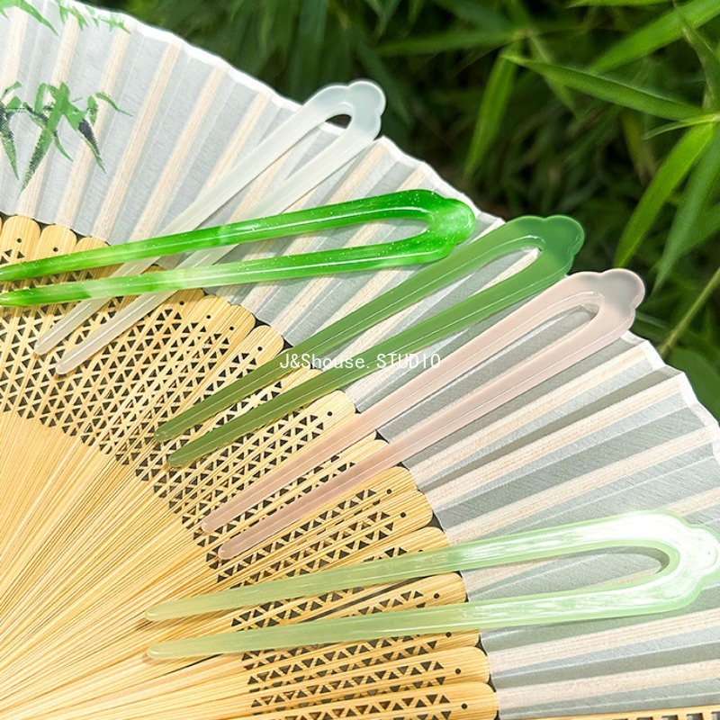 Trâm Cài Tóc Bằng Acrylic Hình Chữ U Màu Xanh Lá Phong Cách Trung Hoa Cổ Điển KF657