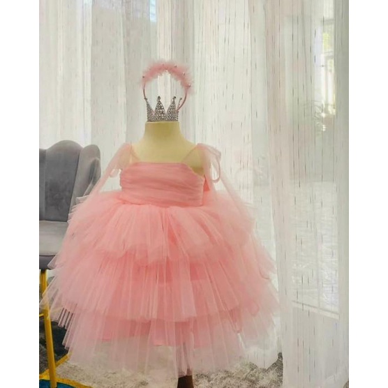 Váy công chúa xếp tầng cho bé gái