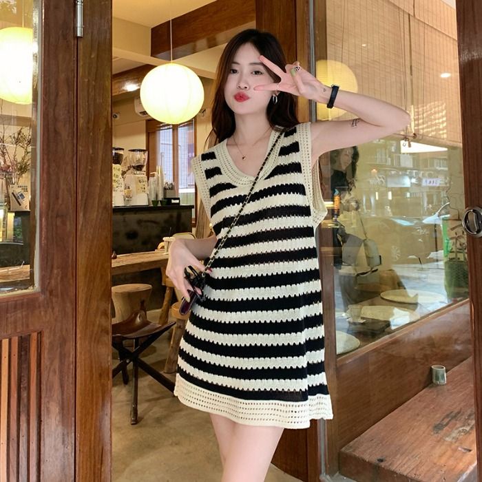 [LININ] Đầm Ngắn Dệt Kim Dáng Rộng Không Tay Kẻ Sọc Phong Cách Pháp Cổ Điển Thời Trang Mới Dành Cho Bạn Nữ
