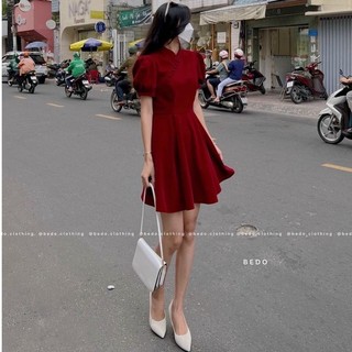 Đầm nhung xoè cổ tàu nút bọc