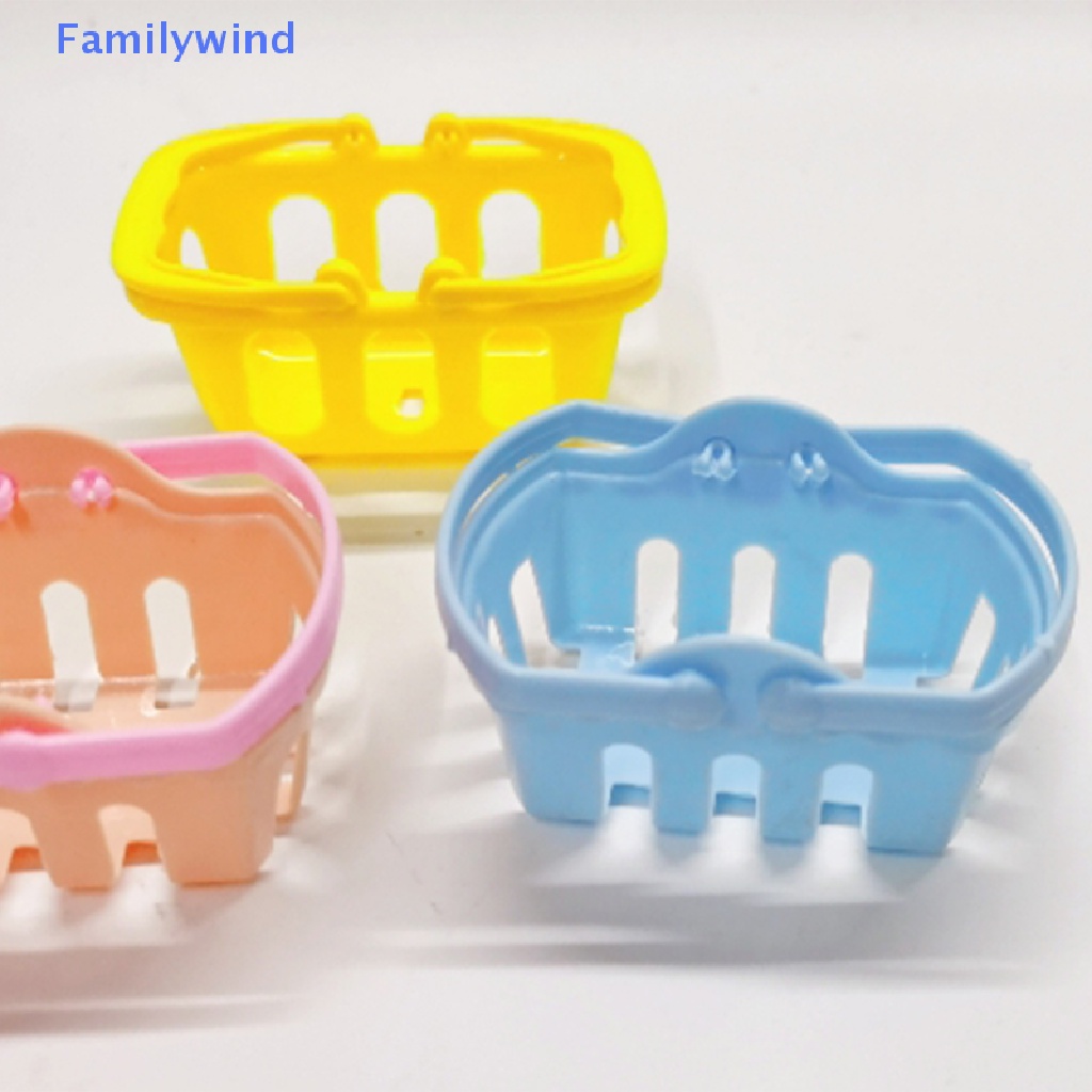 Set 2 Giỏ Nhựa Mini Đựng Trái Cây / Rau Củ / Đồ Giặt Nhà Búp Bê