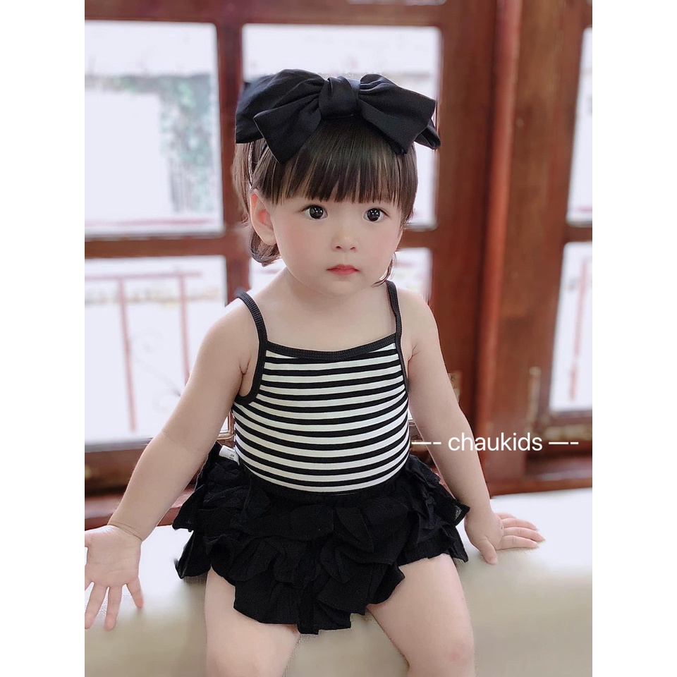 SALE SET VÁY HAI DÂY BÉ GÁI XINH XẮN SIZE 6-15KG
